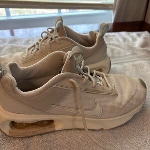 Nike Air Max INTRLK Lite Cream Athletic Shoes